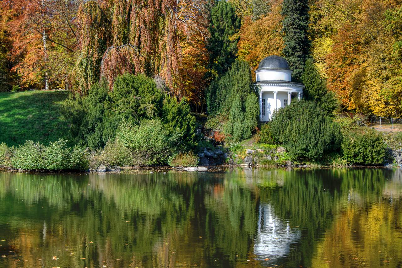 Bergpark Wilhelmshöhe in herbstlicher Stimmung