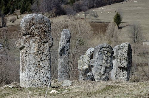  Stećci in Novi Travnik, Bosnien-Herzegowina