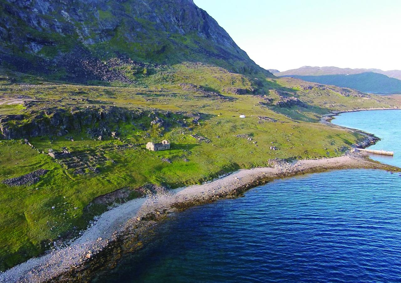 Luftaufnahme von Qaqortukulooq/Hvalsey, Kujataa, Grönland