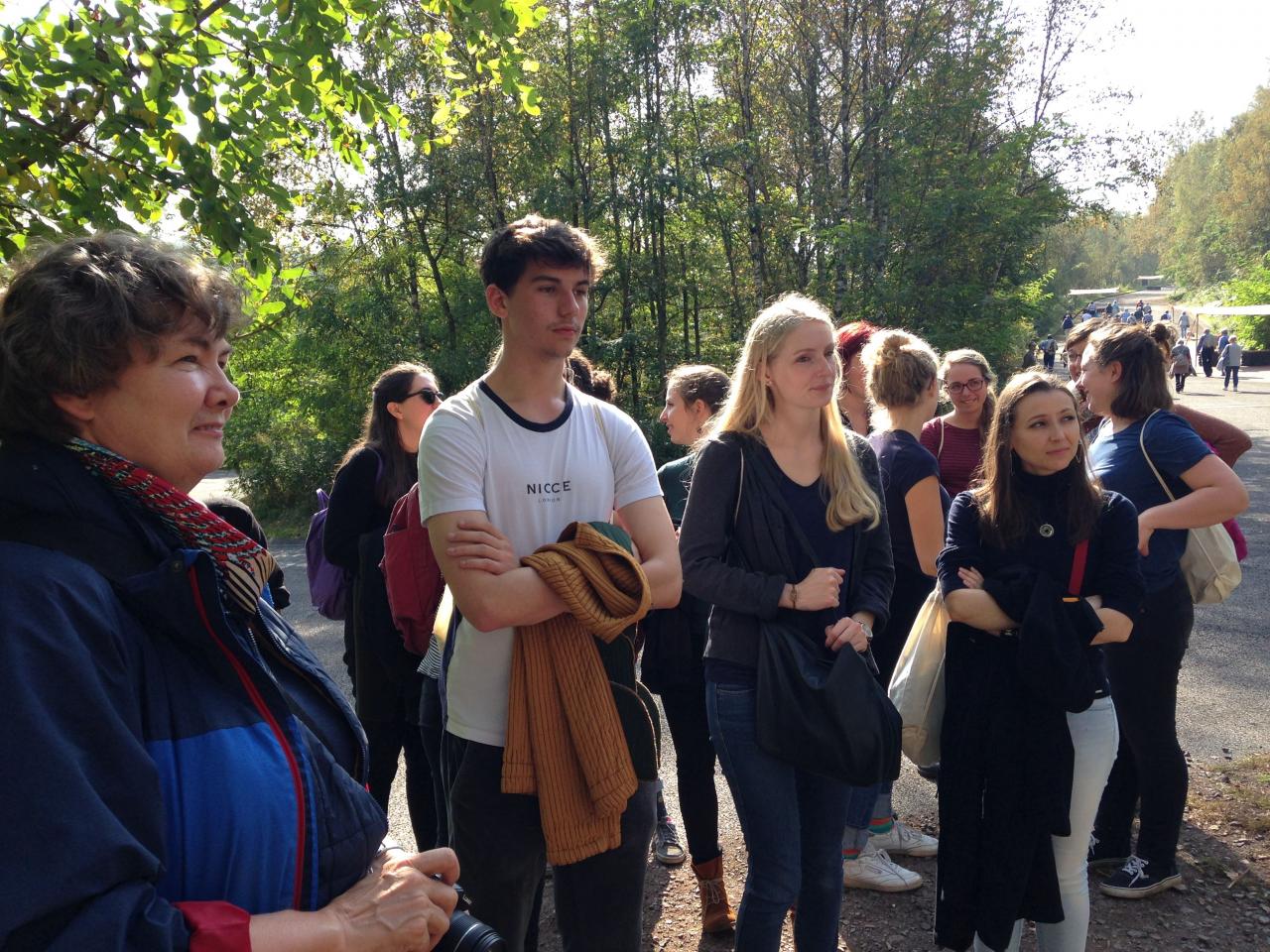 Welterbe-TeamerInnen an der Grube Messel