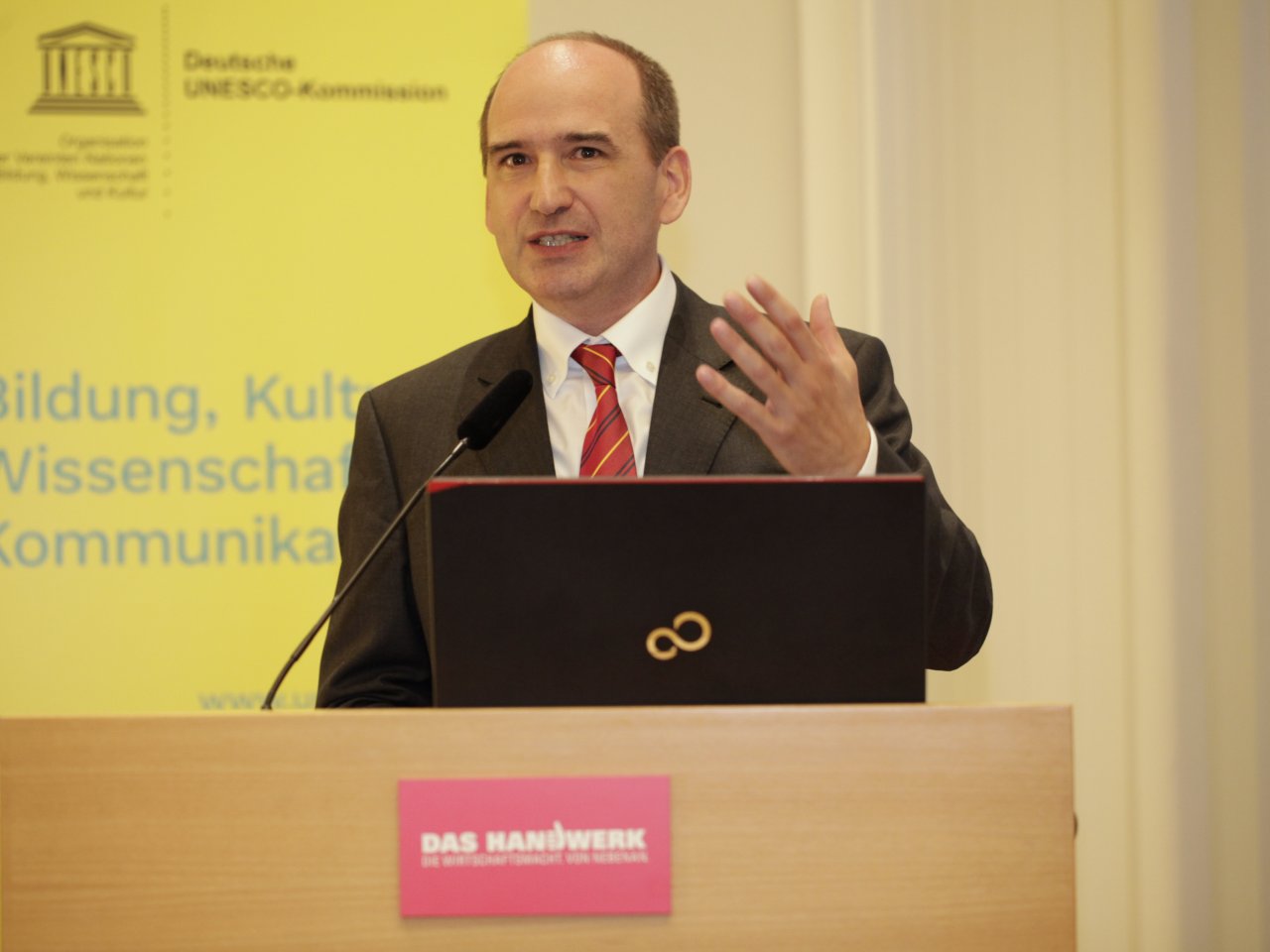 Grußwort von Prof. Dr. Kilian Bizer 