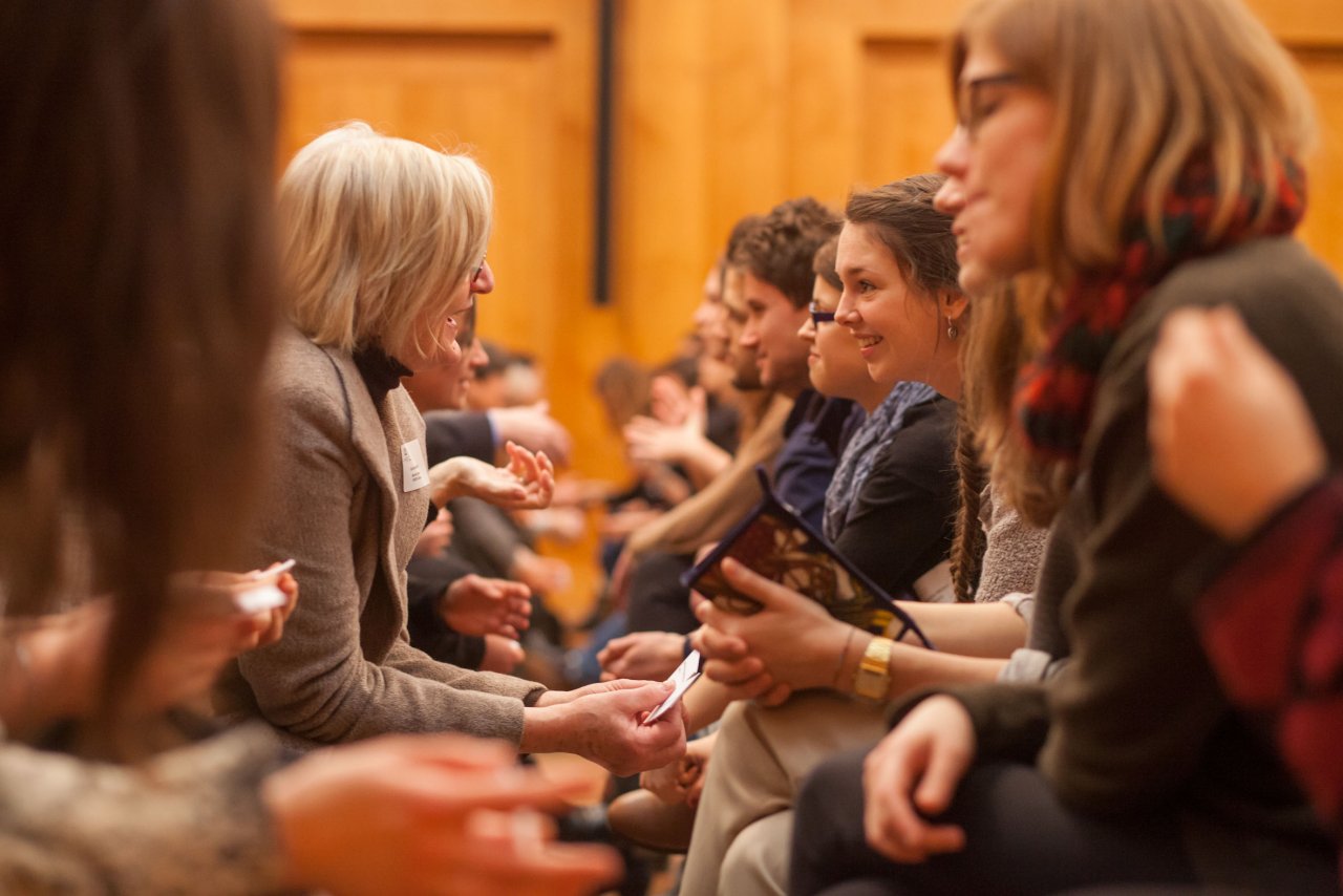 kulturweit-Freiwillige im Dialog