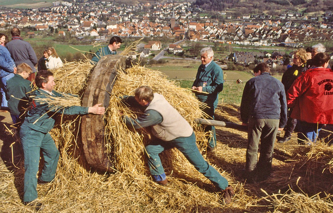 Osterräderlauf in Lüdge