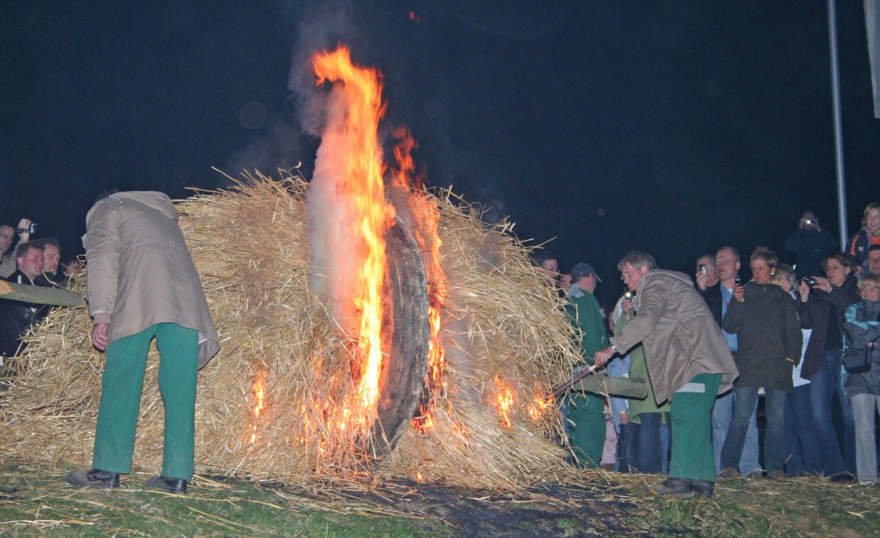 Osterräderlauf in Lüdge