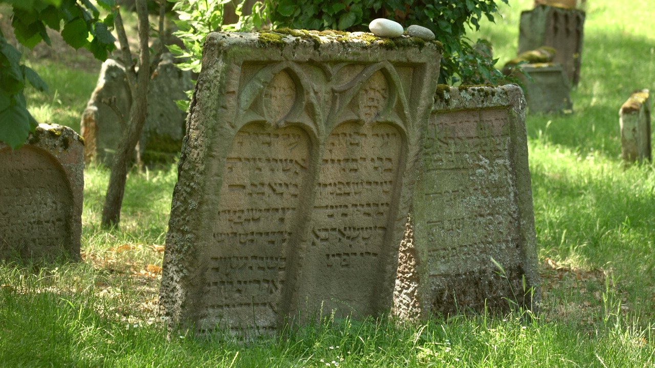 Alter jüdischer Grabstein