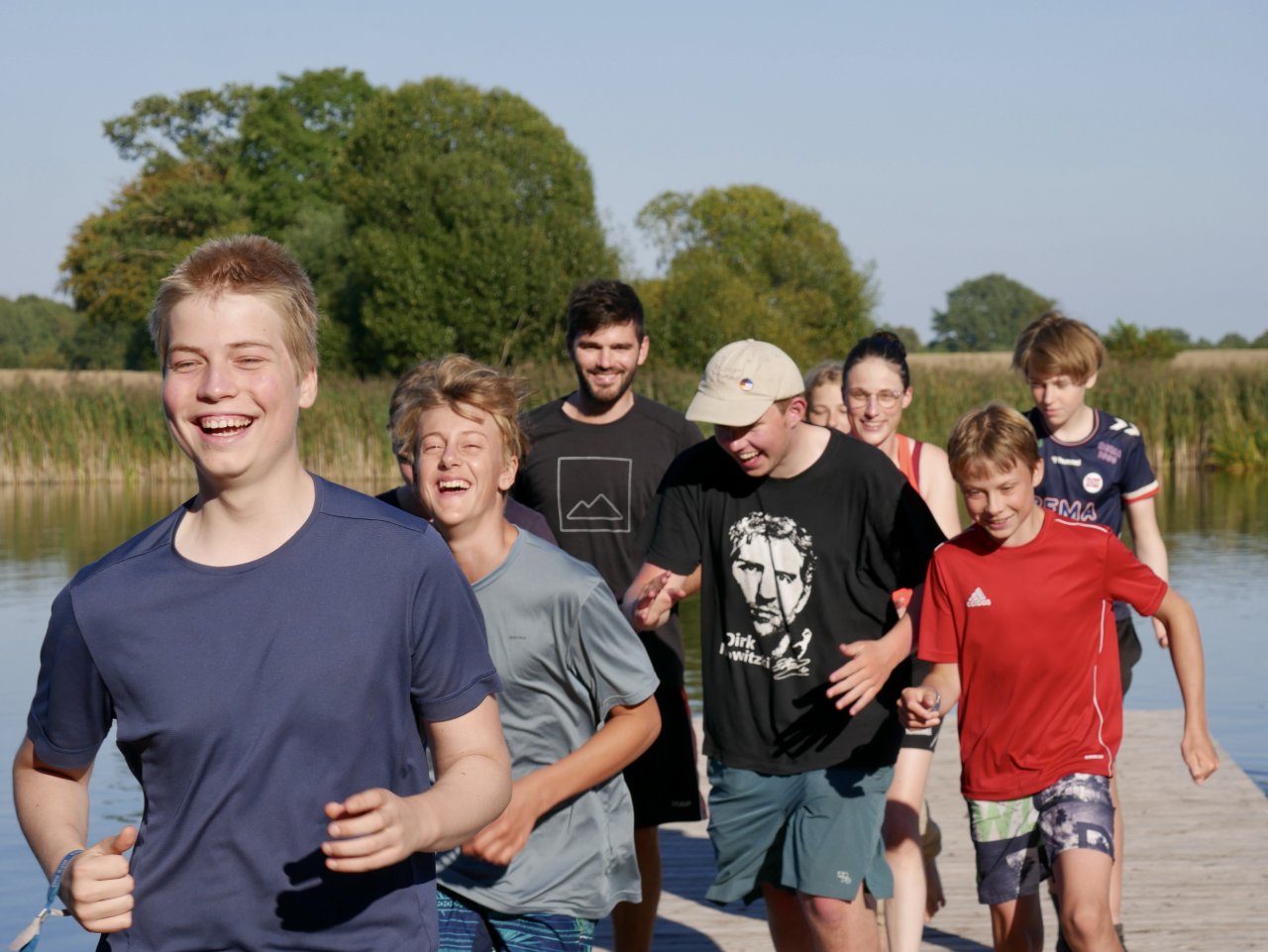 Jugendliche in Kiel auf HERAUSFORDERUNG