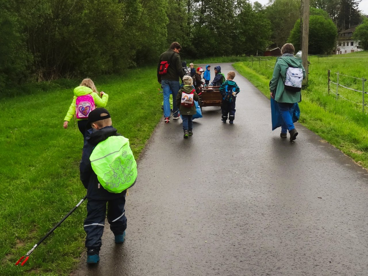Sauberhafter Kindertag im Storchennest.