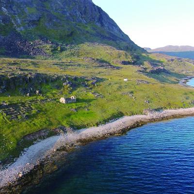 Luftaufnahme von Qaqortukulooq/Hvalsey, Kujataa, Grönland